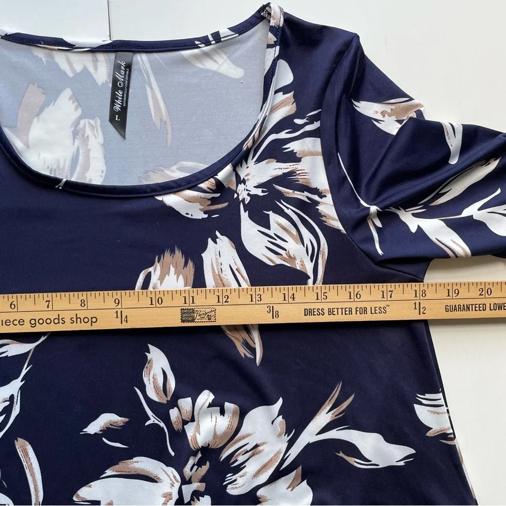 Floral Tunic, Flowy Bell Sleeves - Picture 5 of 9